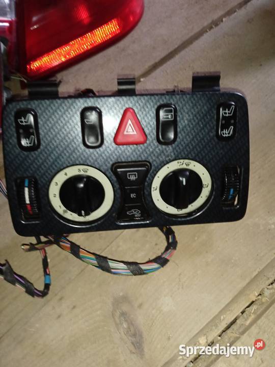 Sprzedam lampy Mercedes i SEAT Leon 1 panel Części samochodowe