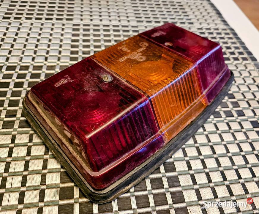 Lampa tylna Fso Warszawa Nysa prl retro 2 warmińsko-mazurskie Elbląg