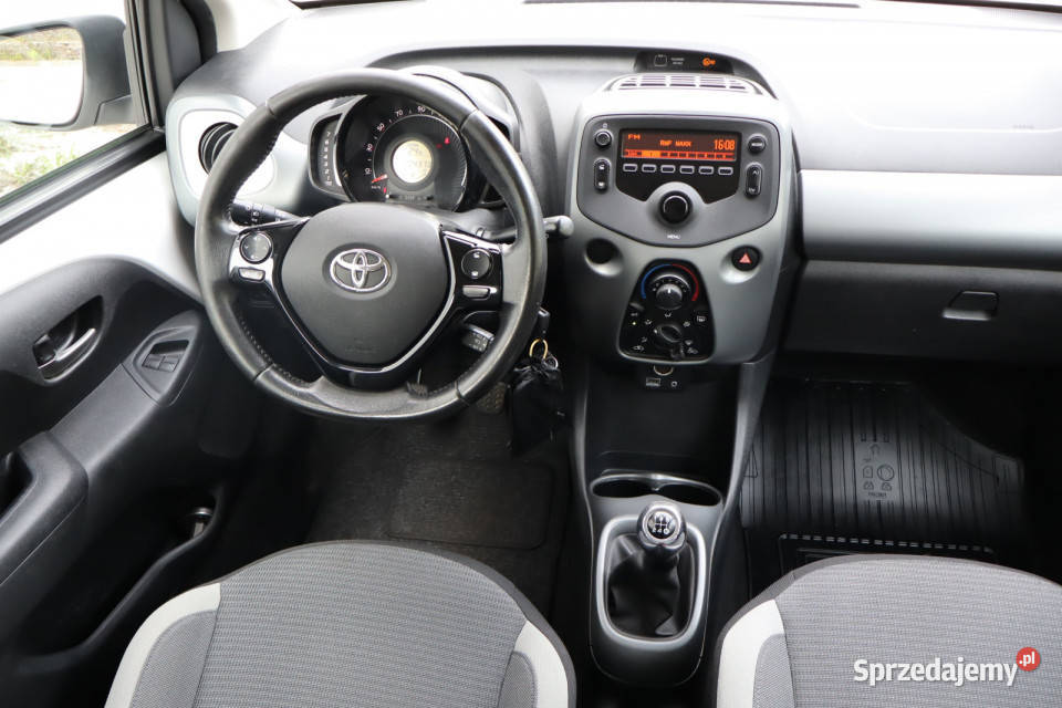 Toyota Aygo 10 VVTi Zabrze sprzedam