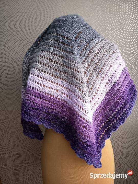 Ręcznie robiona ażurowa chusta w odcieniach Lipno