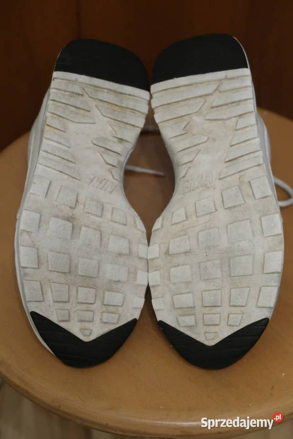 Buty sneakersy marki Nike Air Thea 375 Siedlce sprzedam