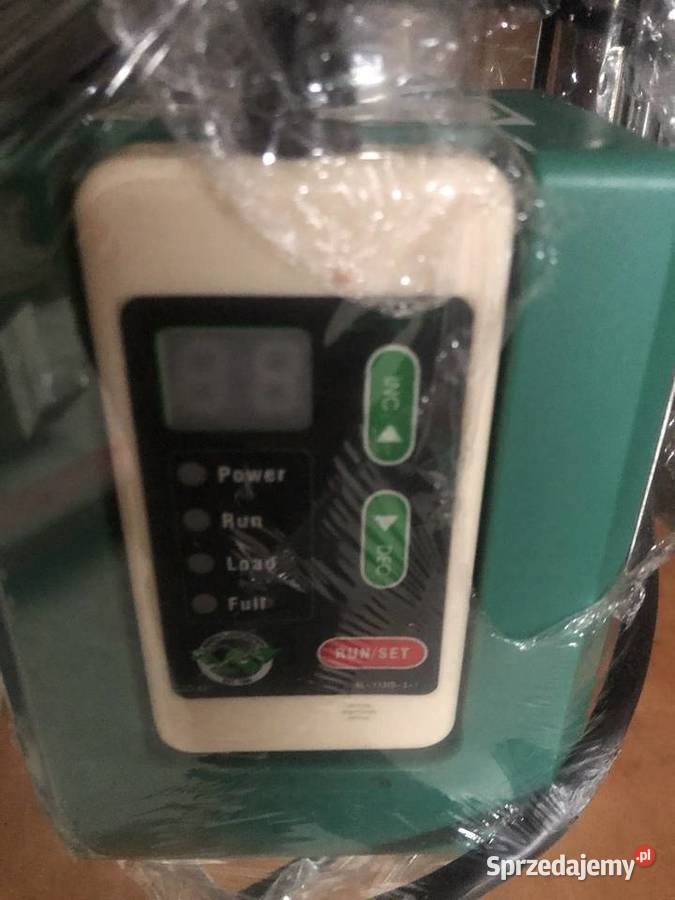 Podajnik tworzywa WSAL 300g Łowicz sprzedam