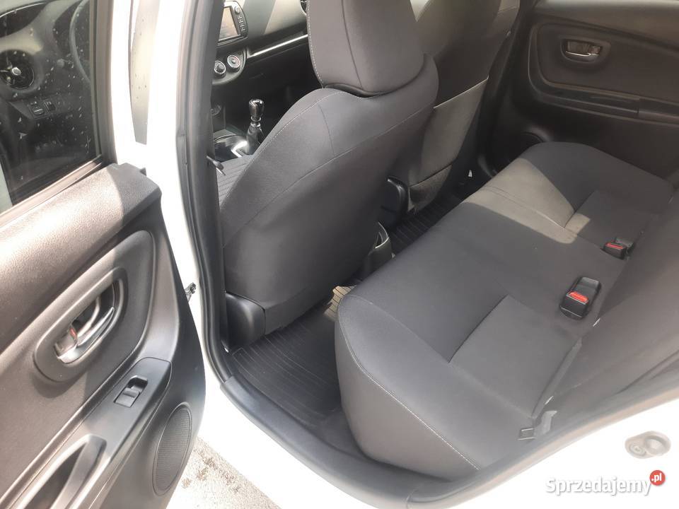 Toyota Yaris 15111 60tkm Selection Navi Klima pierwszy właściciel małopolskie Jaśkowice sprzedam