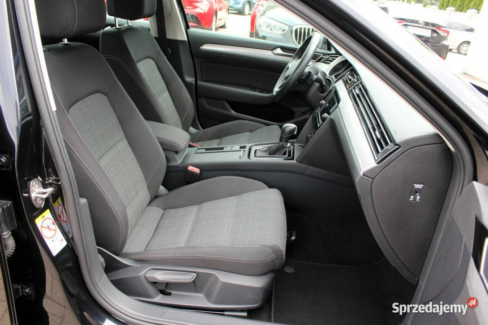 Volkswagen Passat Business DSG SalonPL FV23 Sedan / Limuzyna