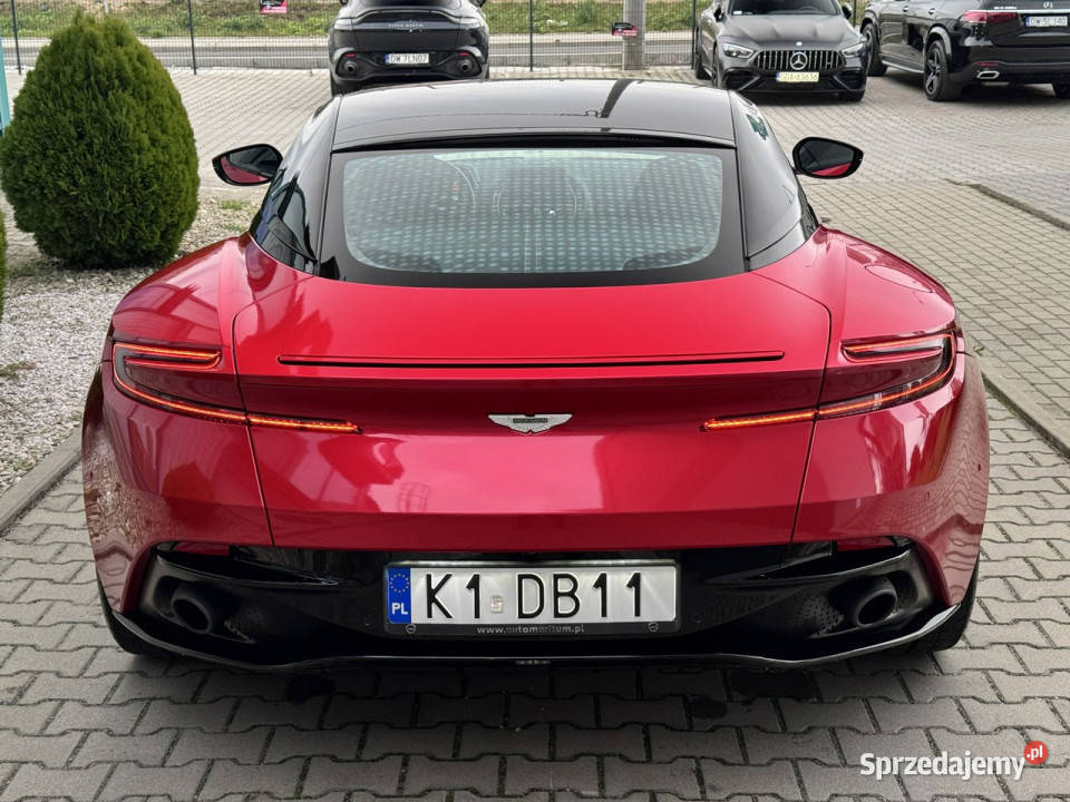 Aston Martin DB11 52 V12 pakiet AMR 639 tempomat Węgrzce sprzedam