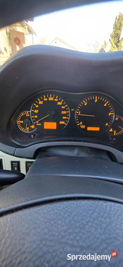 Sprzedam Toyote Avensis Diesel Lesko