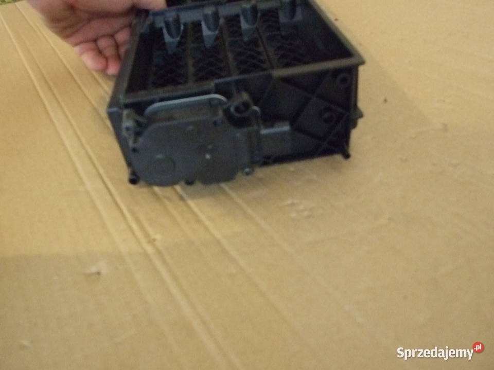 Żaluzja kierownica powietrza Renault Clio Captur Białystok