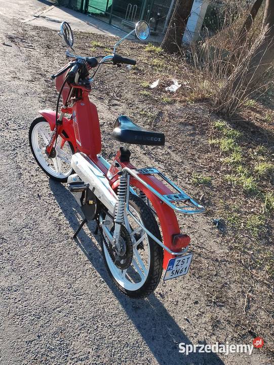 Peugeot 103 motorower czerwony Stargard