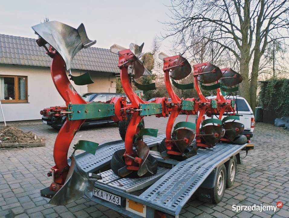 Pług obrotowy UNiA Vario XXLS 5 uszkodzony Konin
