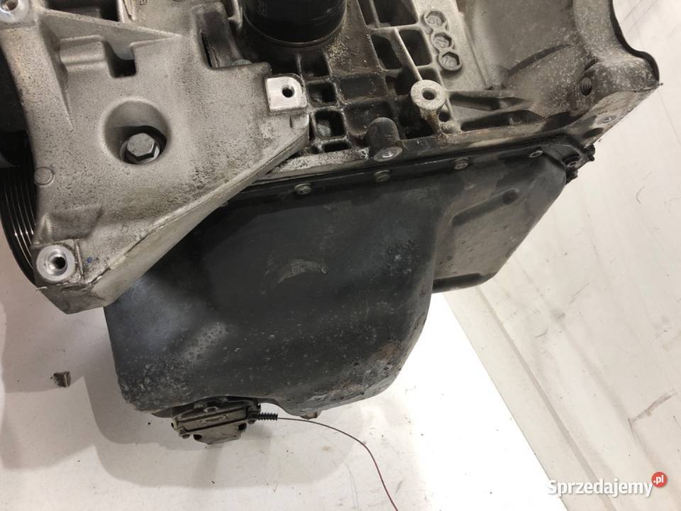 SILNIK VW 14 80 CGG 0814 GOLF VI