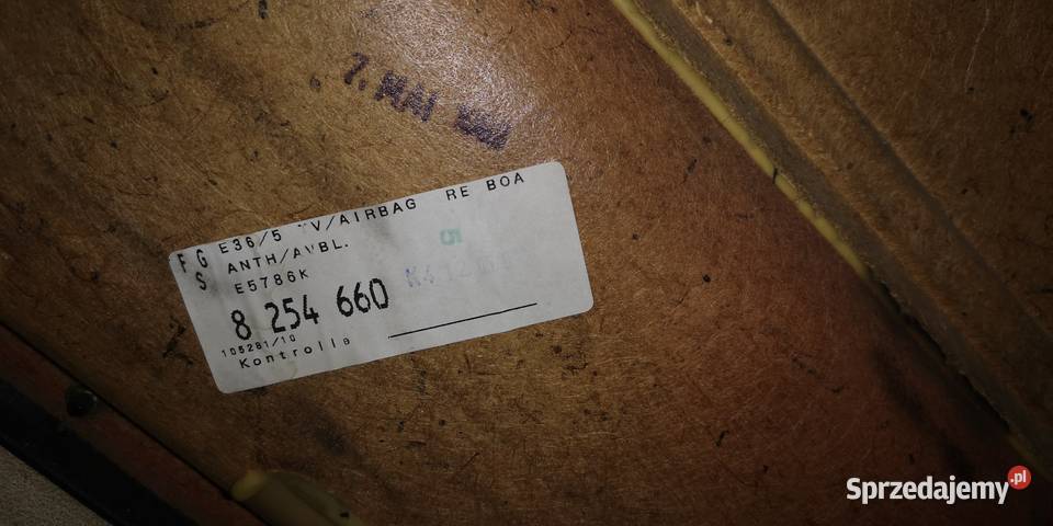 Boczek drzwi tapicerka BMW E36 Compact PRAWY Wyposażenie wnętrza Zielona Góra sprzedam