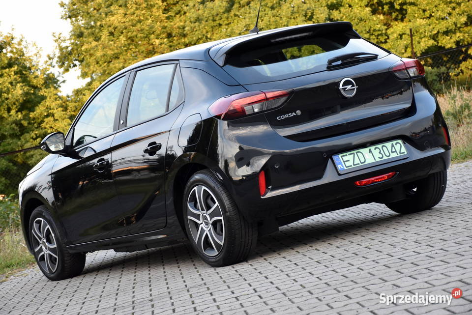 Opel Crosa ELEKTRYK Edition 136 50kWh 29400 czarny
