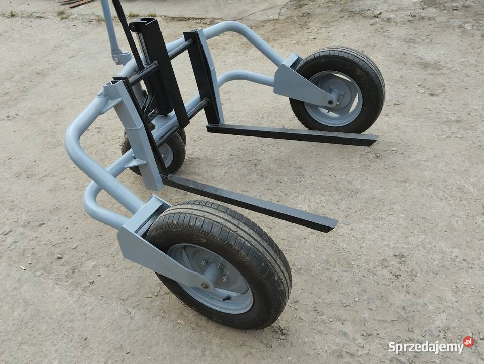 Wózek widłowy ręczny brukarski