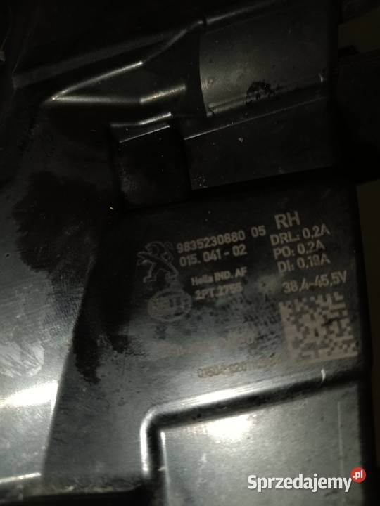 PEUGEOT 308 T10 HALOGEN LED KIEŁ PRAWY Biskupice sprzedam