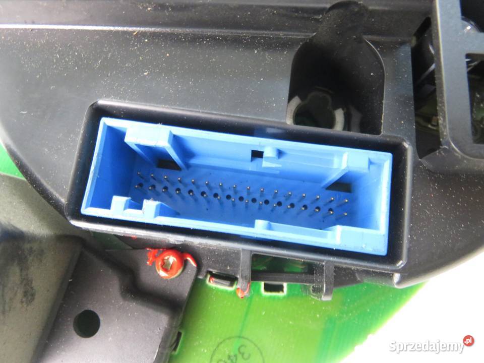 LICZNIK AUDI A4 B5 19 TDI 8D0919881HX Liczniki i zegary sprzedam