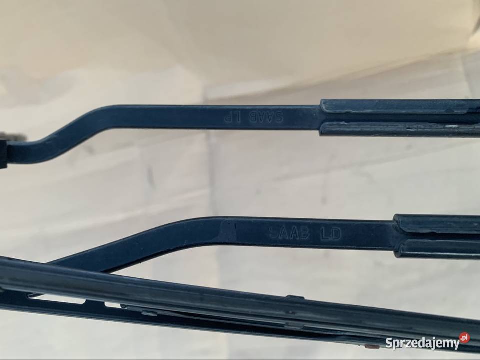 Ramię ramiona wycieraczek saab 95 95 vector