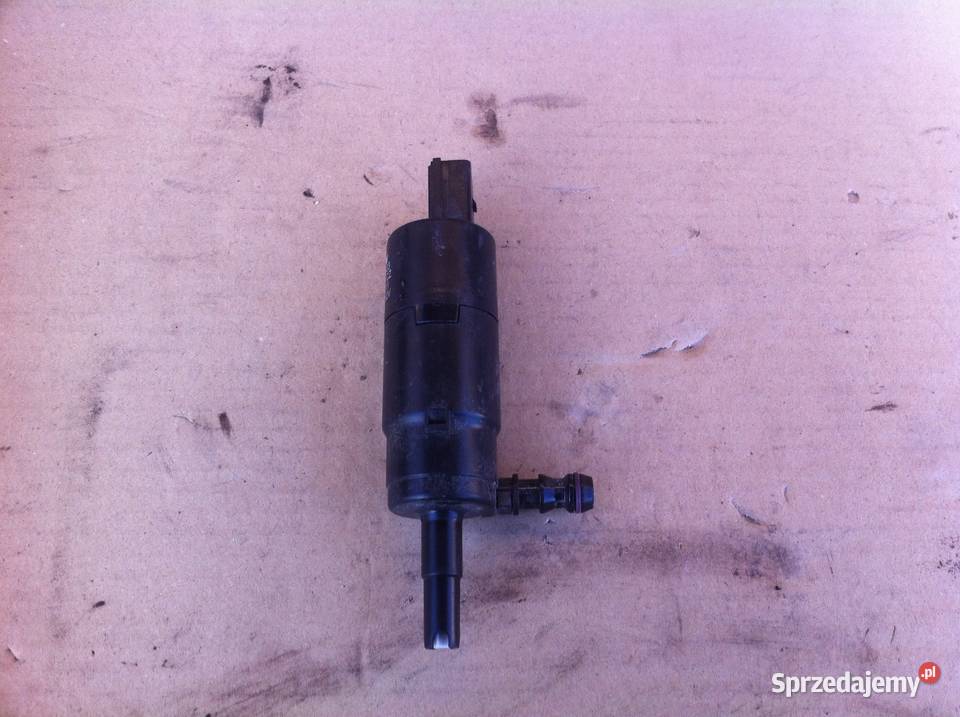 Pompka spryskiwacza lamp Bmw X1 E84 Czersk sprzedam