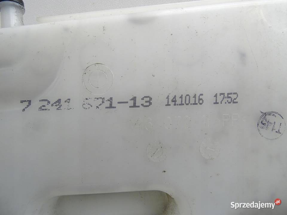 ZBIORNIK ZBIORNICZEK PŁYNU SPRYSKIWACZY BMW F30