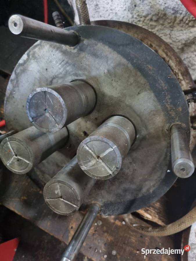 Forma wtryskowa na tuleje gilzy cewki cylindry Juszczyna