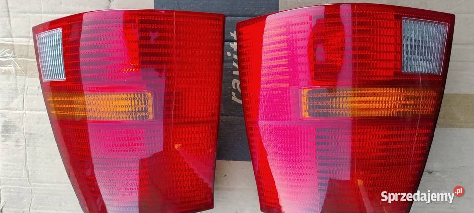 Golf 4 kombi lampy tył kompletne super stan Łaziska Górne