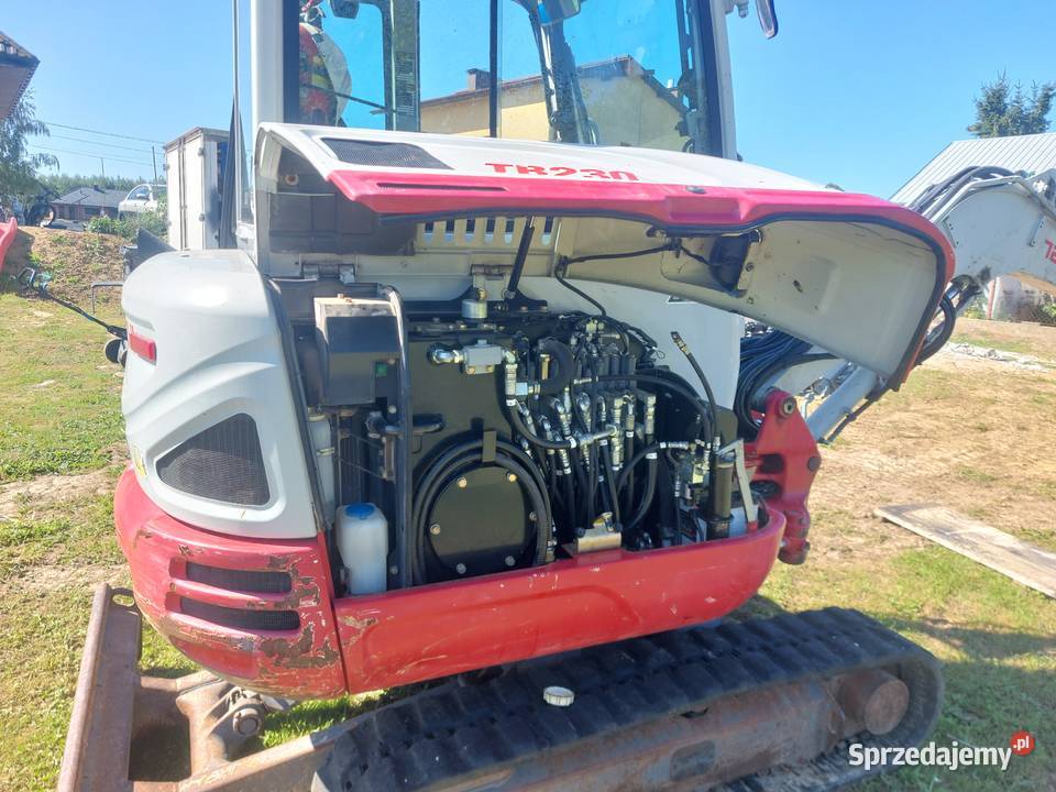 Minikoparka Takeuchi TB230 leasing 28t 2018r Łęki Dolne
