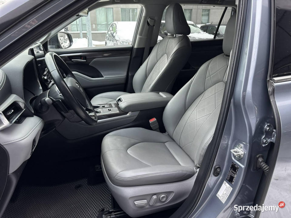 Toyota Highlander 25 HSD 248 EXECUTIVE SKYVIEW Warszawa
