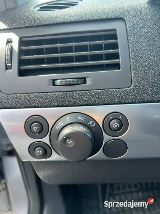 Opel Astra Astra Opc 2 komplety kluczy 2 wielofunkcyjna kierownica Słupsk