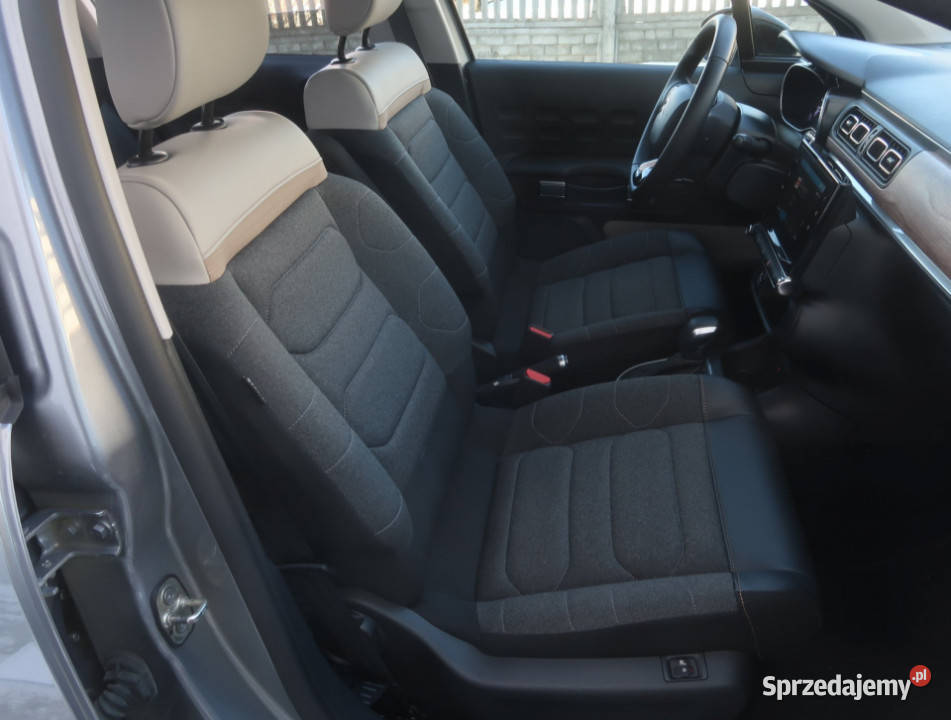 Citroen C3 12 PureTech światła przeciwmgielne Łódź