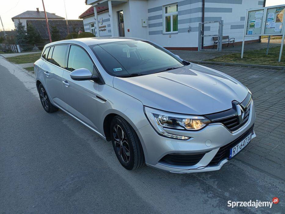 Ranault Megane 12 TCE 2017 Niski przebieg 75 Tarnobrzeg