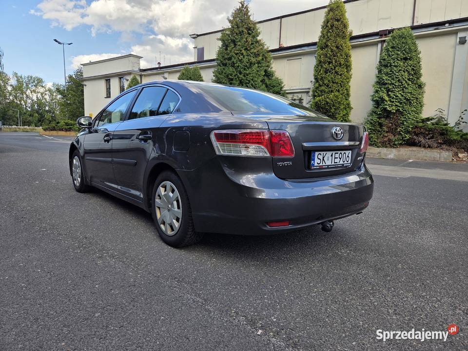 Toyota Avensis T27 16 2010