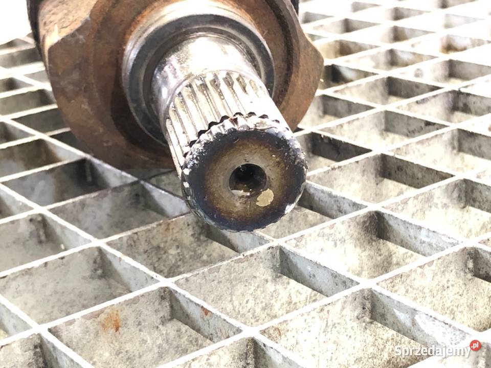 PÓŁOŚ LEWY PRZÓD HYUNDAI i20 14 90 PRZEGUB podkarpackie