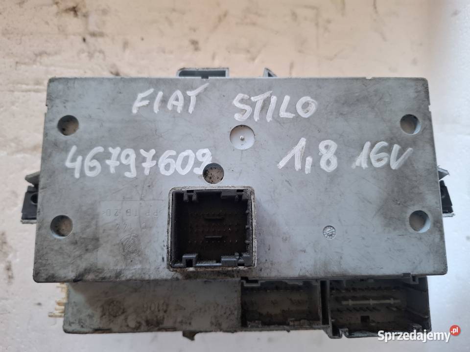 FIAT STILO skrzynka bezpieczników 46797609 Skrzynki bezpieczników świętokrzyskie