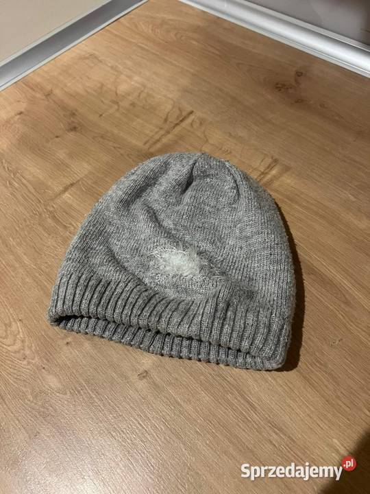 Śliczna czapka z gwiazdką Pozostałe Gdańsk