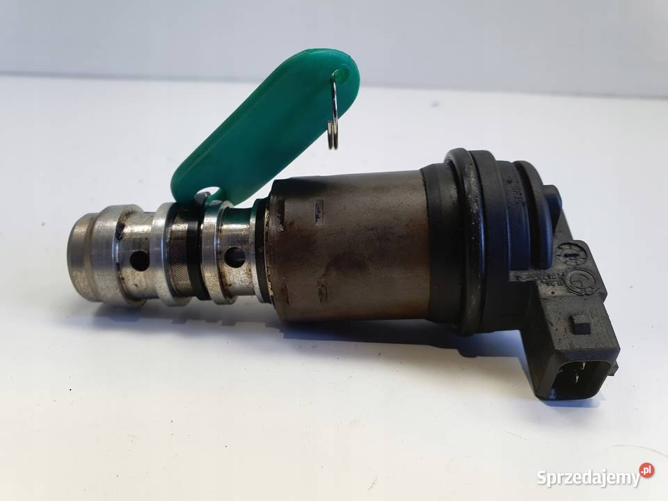 BMW E90 20 i CZUJNIK FAZ ROZRZĄDU zawór 13150137