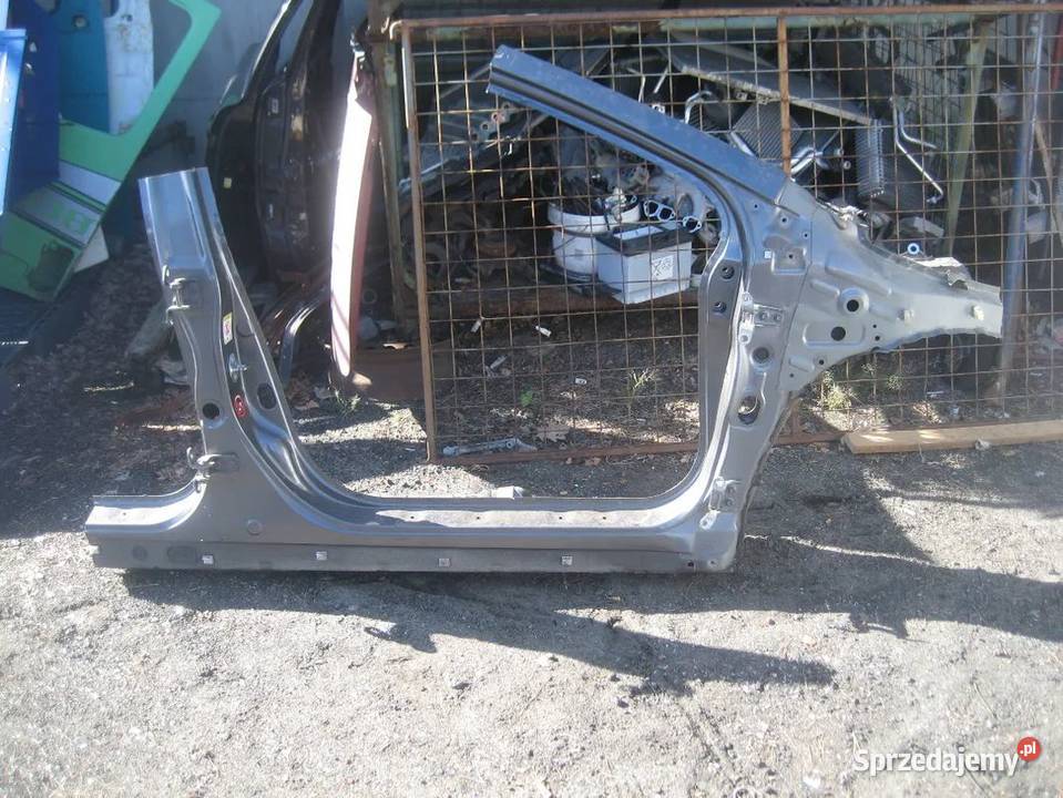 honda civic ufo viii 8 0612r próg słupek prawy Rakoniewice sprzedam