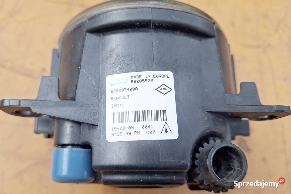 SCENIC III HALOGEN VALEO 8200074008 Radom