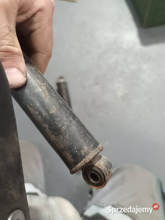 Amortyzator amortyzatory tył tylnie oryginał DDR