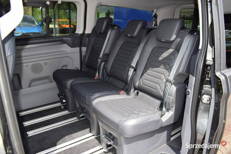 Ford Tourneo Custom PHEV 232 Plugin Kamera 360 gniazdo USB