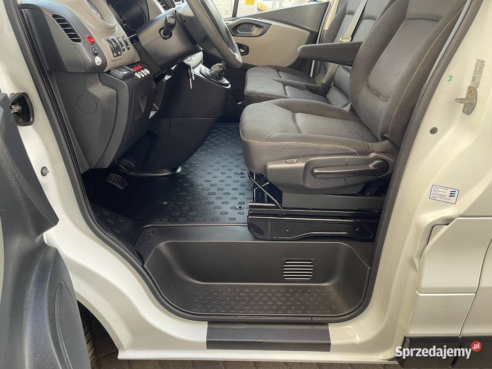 Renault Trafic L1H1 Warsztat Rok produkcji 2016 Rawa Mazowiecka