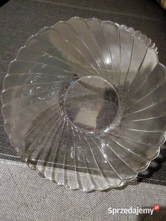 Piękne salaterki Arcoroc France