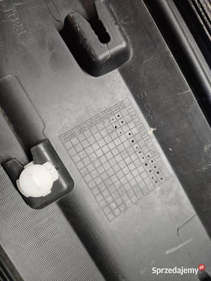 VW TIGUAN I LIFT LISTWA DRZWI PRAWY PRZÓD PRAWA wielkopolskie Międzychód sprzedam