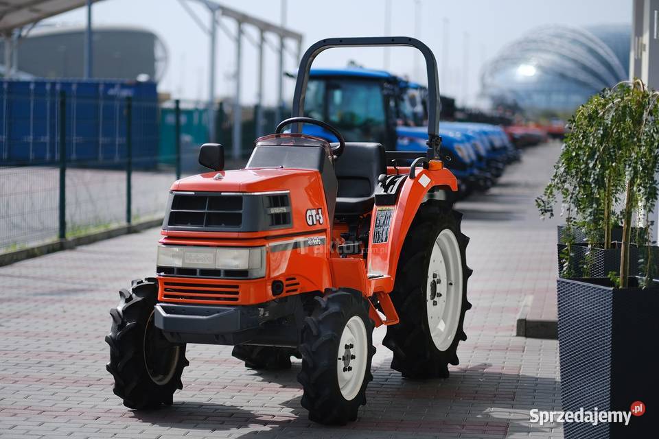 Kubota GT3 4 x 4 21 sprzedam
