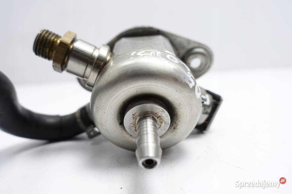 Audi A5 20 TFSI POMPA PALIWA 06G127025D Rudka