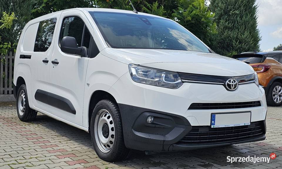 Toyota ProAce City LONG Furgon Brygadowy Active 100KM Staszów sprzedam
