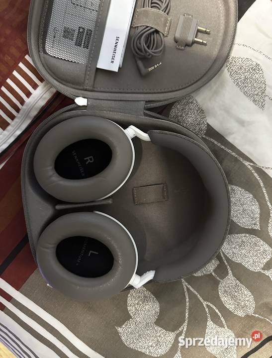 OKAZJA Sennheiser Momentum 4 Wireless stan Parowa sprzedam