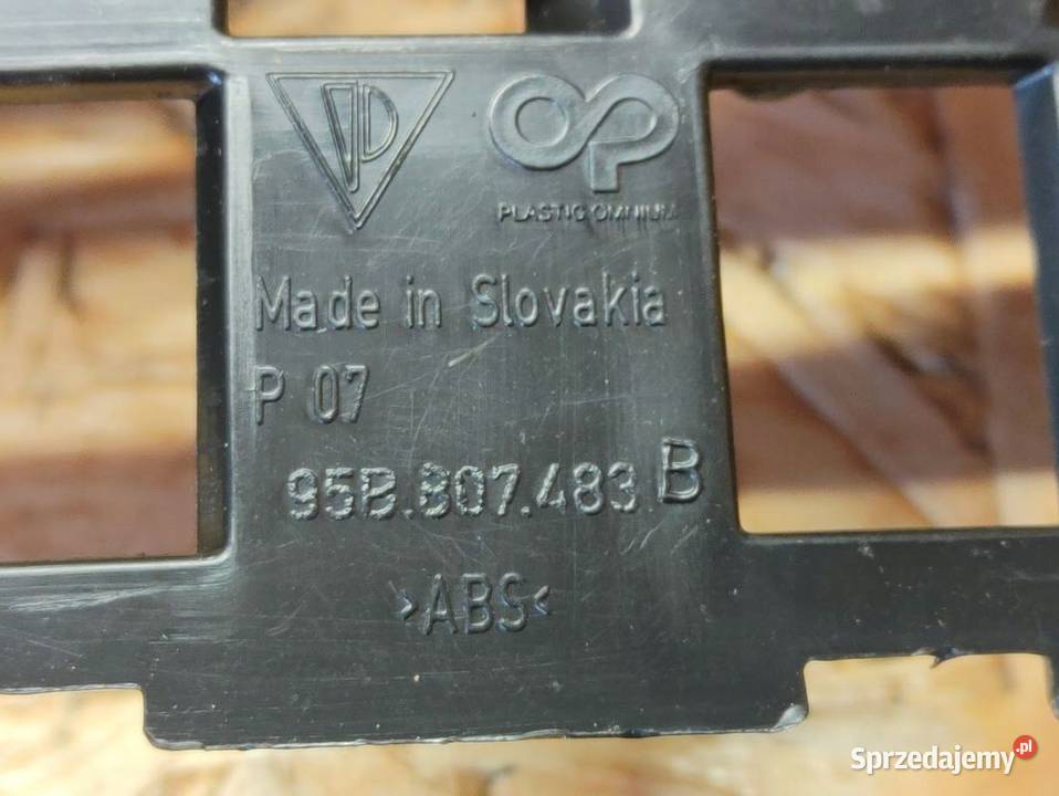 Ślizg Mocowanie Zderzaka Lewy Tył Porsche Macan Pleszew