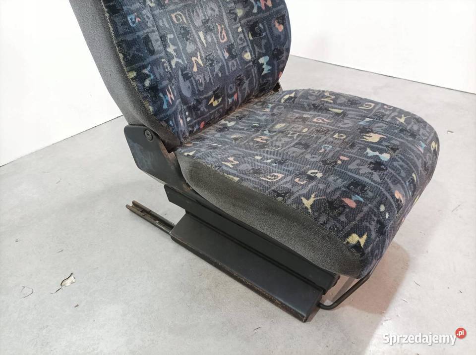 FOTELE LEWY KIEROWCY W906 MercedesBenz Sprinter świętokrzyskie sprzedam