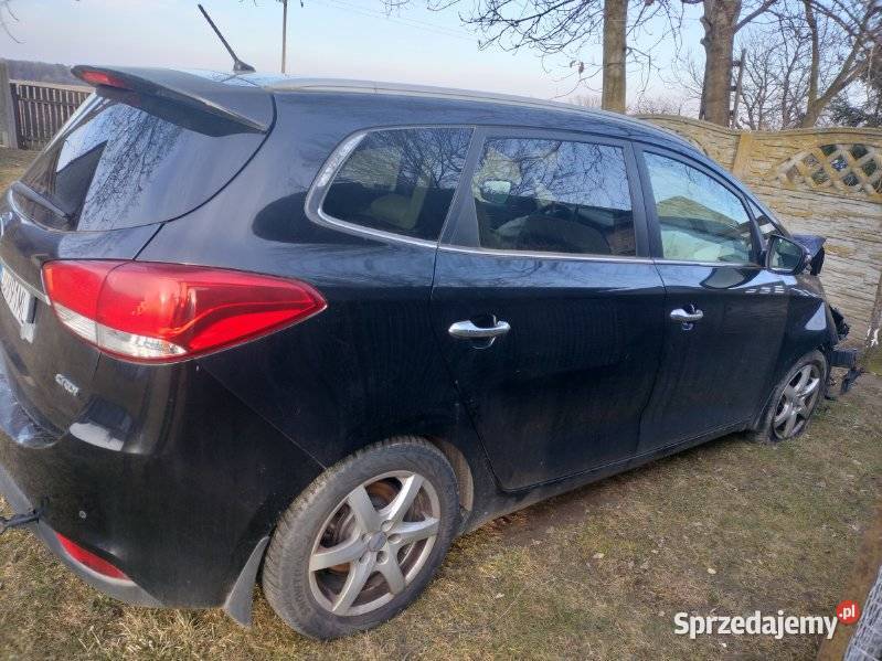 Kia carens 17crdi 99 przebiegu Salon Polska