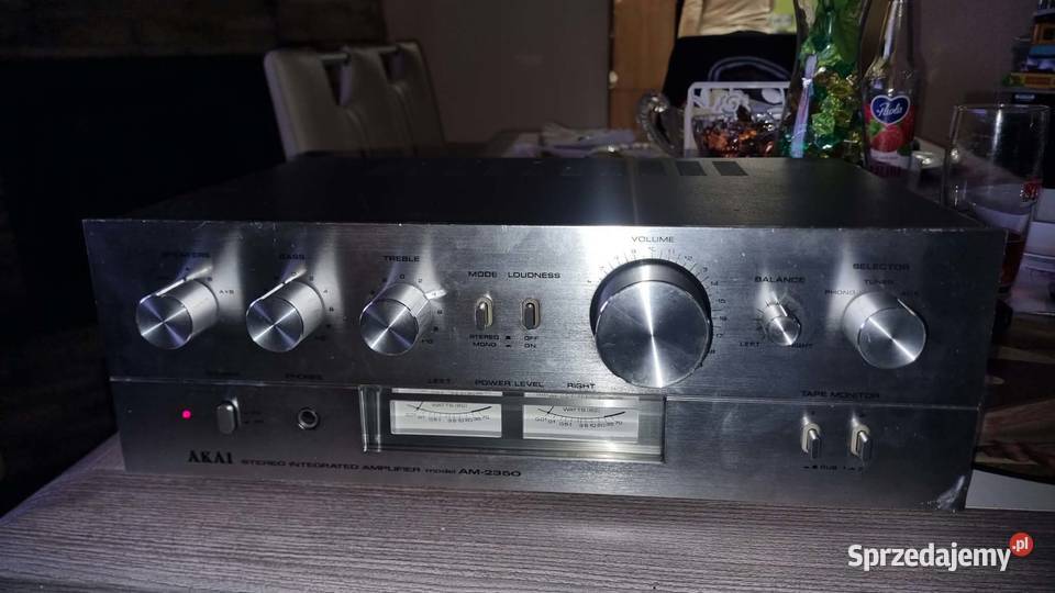 Wzmacniacz Akai AM2350 2x35Watt wychyły Made in Warta