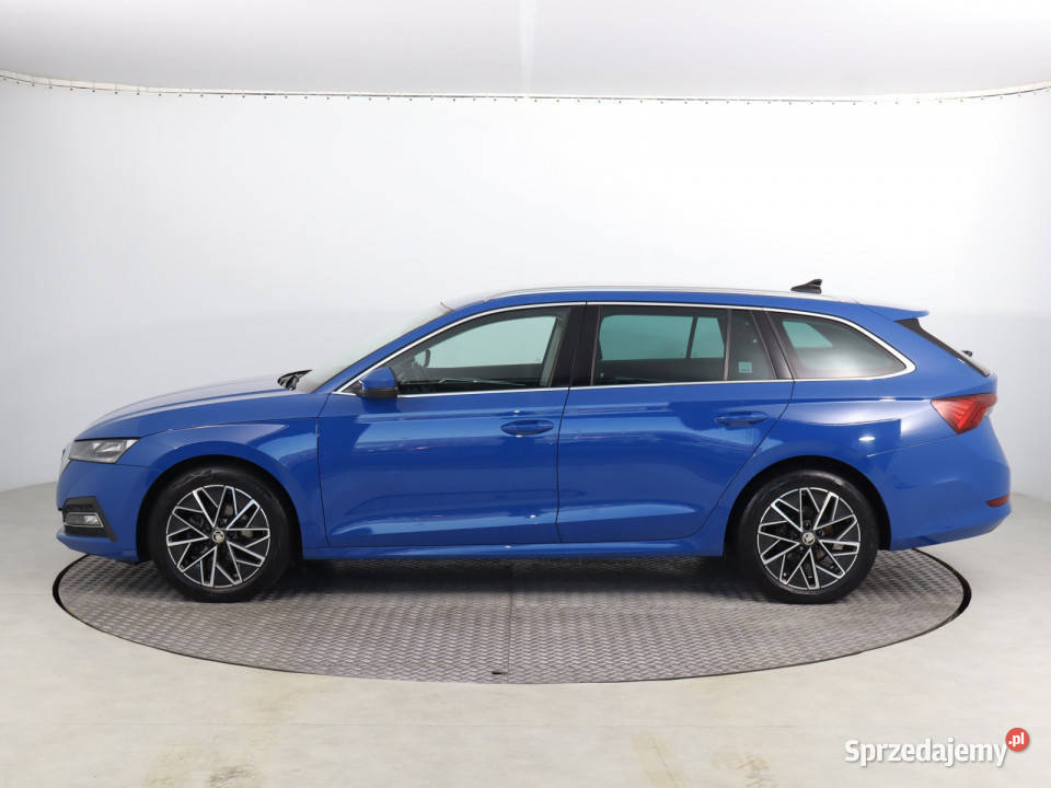 Skoda Octavia 15 TSI etec asystent pasa ruchu Bielany Wrocławskie